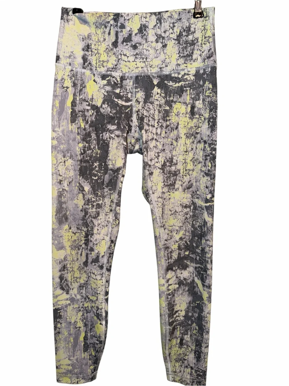 lululemon athletica excellent like